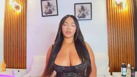Snapshot of sofiasweett1 chatting on 17, 9, 2025   online show from 17, 9, 2025