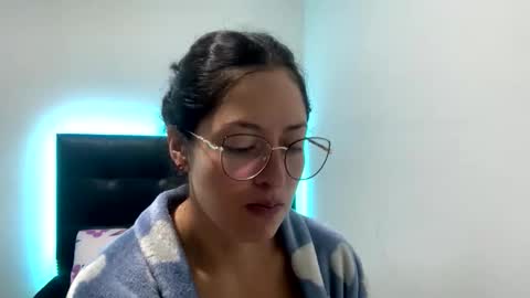 Snapshot of sofiawhite3 chatting on 15, 2, 2026 Sofi online show from 15, 2, 2026