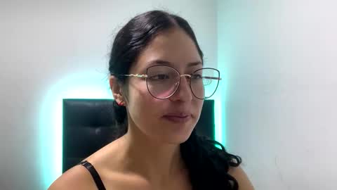 Snapshot of sofiawhite3 chatting on 9, 3, 2026 Sofi online show from 9, 3, 2026