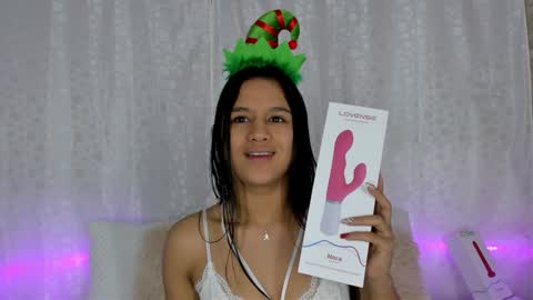 Snapshot of sofiaxmiller chatting on 13, 12, 2024 Danna Sofia online show from 13, 12, 2024