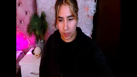 Snapshot of sofiazaf447769 chatting on 27, 3, 2026 SOFIA online show from 27, 3, 2026