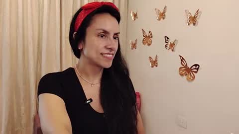 Sofi Bella online show from 12, 6, 2026