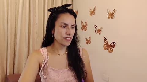 Sofi Bella online show from 22, 6, 2026