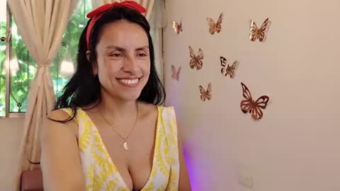 Sofi Bella online show from 23, 6, 2026