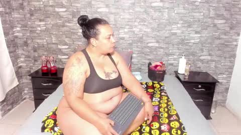 Snapshot of sofie_storm chatting on 30, 12, 2024 Vicky online show from 30, 12, 2024