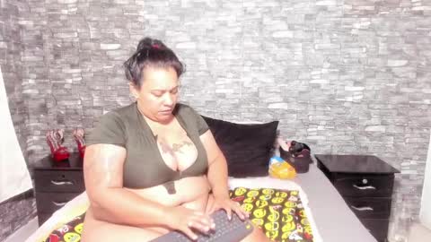 Snapshot of sofie_storm chatting on 14, 1, 2025 Vicky online show from 14, 1, 2025