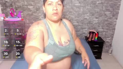 Snapshot of sofie_storm chatting on 27, 2, 2025 Vicky online show from 27, 2, 2025