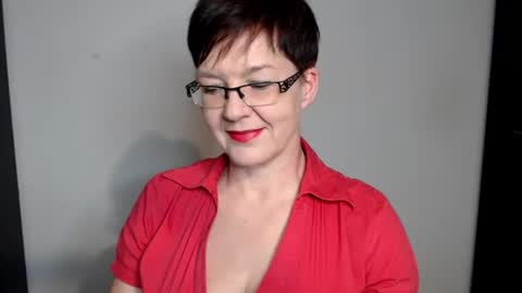 Snapshot of sofie_velvet chatting on 3, 12, 2024 Sofie Velvet online show from 3, 12, 2024