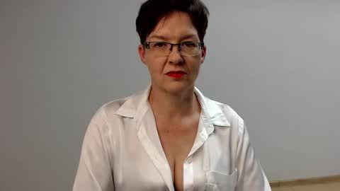 Snapshot of sofie_velvet chatting on 15, 1, 2025 Sofie Velvet online show from 15, 1, 2025