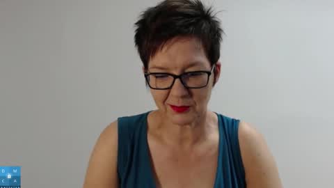 Snapshot of sofie_velvet chatting on 21, 9, 2025 Sofie Velvet online show from 21, 9, 2025