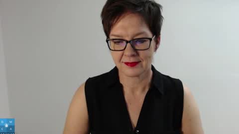 Snapshot of sofie_velvet chatting on 12, 10, 2025 Sofie Velvet online show from 12, 10, 2025