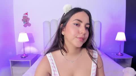 Snapshot of sofiebunnie chatting on 15, 5, 2026 sofiebunnie online show from 15, 5, 2026