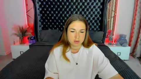Snapshot of sofii_darling chatting on 15, 6, 2026 sofii_darling online show from 15, 6, 2026