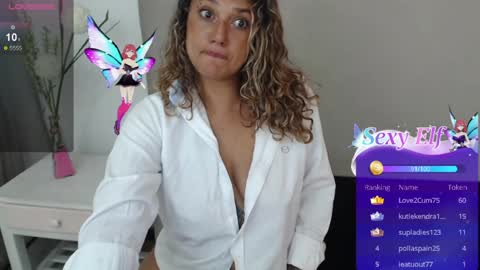 Snapshot of sofii_diaz chatting on 12, 12, 2024 SOFIA online show from 12, 12, 2024