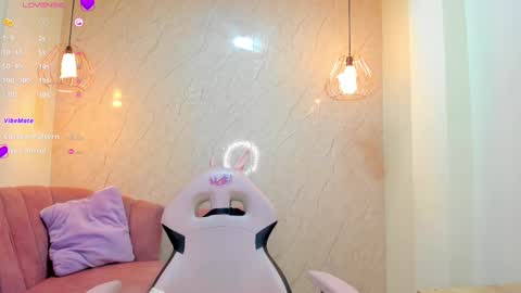 Snapshot of sofii_miller_ chatting on 4, 3, 2025 online show from 4, 3, 2025