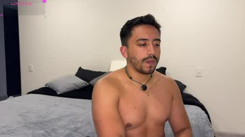 sofii_n_diego online show from 28, 4, 2026
