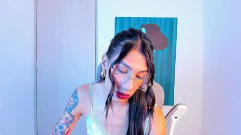 Snapshot of sofiia_grey_ chatting on 5, 4, 2026 Sofi online show from 5, 4, 2026