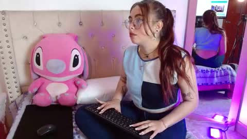 Snapshot of sofiimoon chatting on 20, 10, 2025 sofiimoon online show from 20, 10, 2025