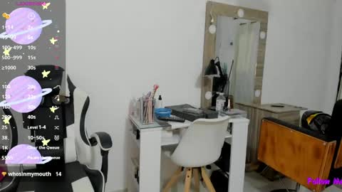 sofilaraa online show from 30, 4, 2026