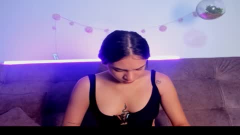 SofiLuxurya online show from 20, 12, 2025