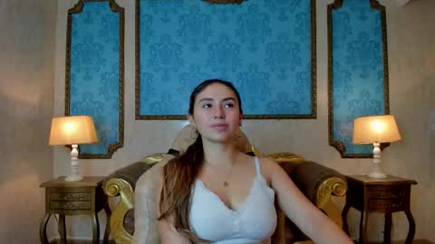 Sofi  07001400 -5 online show from 22, 12, 2025