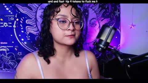 Demi Sofia online show from 12, 6, 2026