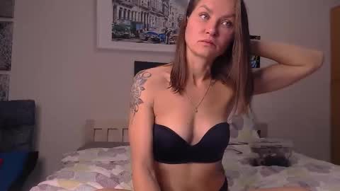 Snapshot of sofiyaruch chatting on 7, 10, 2025  Kaitbrunette and SofiblondeWelcome room Private is Open  Make us happy online show from 7, 10, 2025