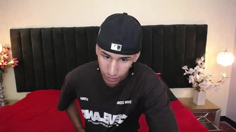 Cam and Amy online show from 28, 3, 2026