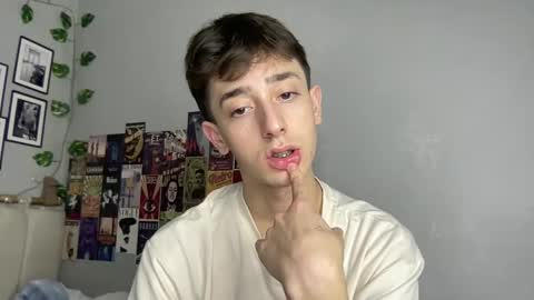 Snapshot of softboy3131 chatting on 16, 1, 2025 BORS online show from 16, 1, 2025