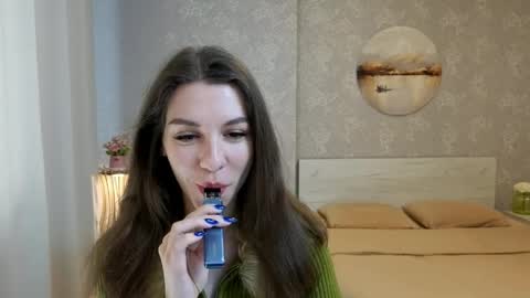 Snapshot of softwine chatting on 13, 4, 2026 Kelly online show from 13, 4, 2026