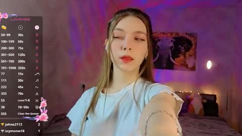 softy_bunny online show from 31, 5, 2026