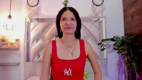 Snapshot of sofy_bonnet chatting on 12, 5, 2026 online show from 12, 5, 2026
