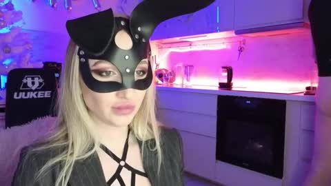 SOFYandMIKE online show from 10, 1, 2026