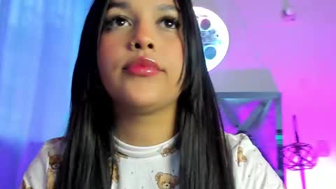 Snapshot of sofybank chatting on 18, 9, 2025 sofybank online show from 18, 9, 2025