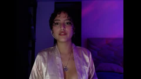 gin independent model online show from 29, 12, 2024