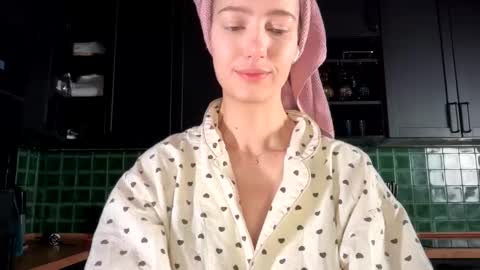 Bella online show from 12, 2, 2026