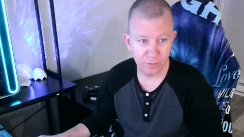 Snapshot of solarlunar1 chatting on 21, 9, 2025 just ask  online show from 21, 9, 2025