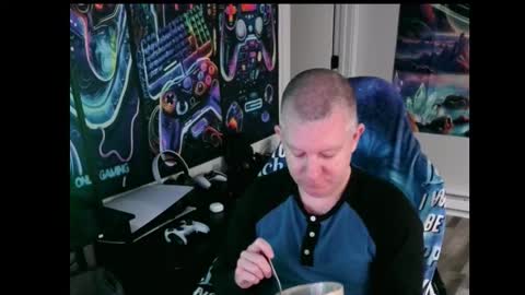 Snapshot of solarlunar1 chatting on 19, 2, 2026 just ask online show from 19, 2, 2026