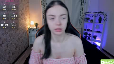 Luna online show from 20, 1, 2025