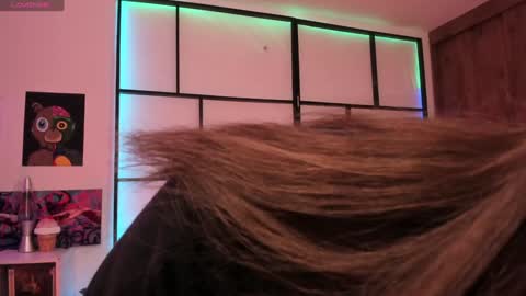 saraIG Solosara8 online show from 11, 1, 2025