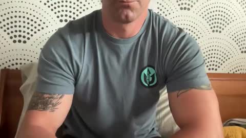 Some guy00 online show from 17, 11, 2025