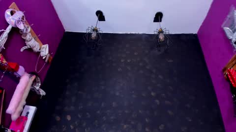 Snapshot of sommer_alexa chatting on 30, 9, 2025 Alexa online show from 30, 9, 2025