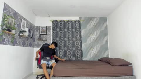 son_hades online show from 22, 2, 2026