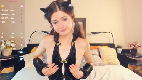 Snapshot of song_about_you chatting on 8, 5, 2026 Monika 3 online show from 8, 5, 2026