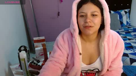 soniafuckboobs online show from 7, 12, 2024
