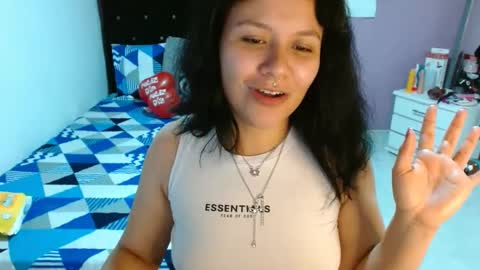 Snapshot of sonialatin69 chatting on 12, 3, 2025 sonialatin69 online show from 12, 3, 2025