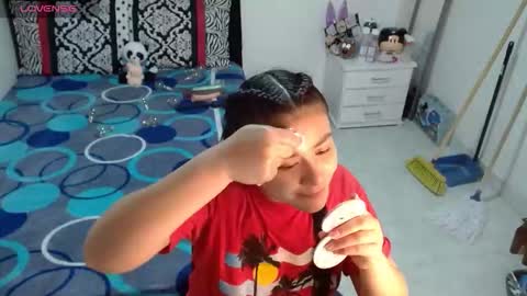 sonialatin69 online show from 12, 3, 2026