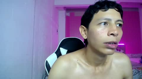 sonic_jess07 online show from 13, 5, 2026