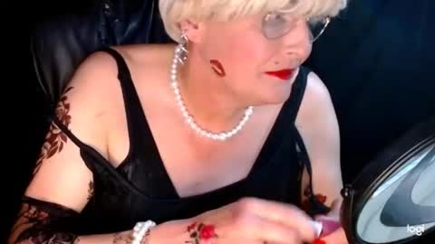 Snapshot of sonjairene chatting on 6, 6, 2026 sonjairene online show from 6, 6, 2026