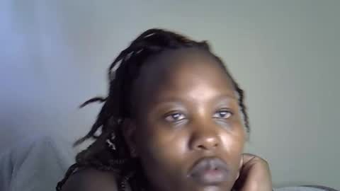 Snapshot of sonnia02 chatting on 17, 1, 2026 sonnia02 online show from 17, 1, 2026